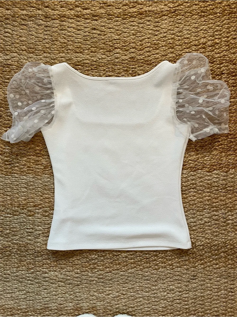 White Puff Sleeve Square Neck Top Women’s M Blouse Neckline Feminine